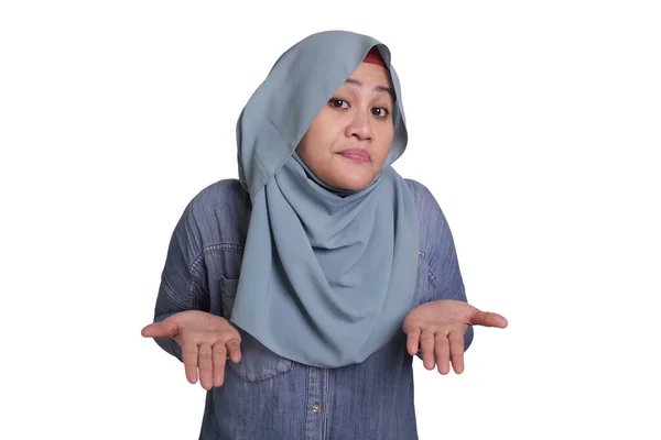 Portrait Asian Muslim Businesswoman Wearing Hijab Shows Refusal Denial Gesture — Stock Photo, Image