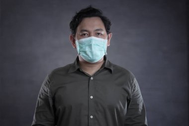 Corona virüsü, 2019-Ncov veya Covid-19. Roman Coronavirus. Mers Cov veya Sars virüsüne benzer (şiddetli akut solunum sendromu). Sağlık ve tıbbi konsept