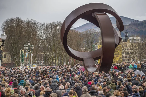 Bilbao, Bask Ülkesi, İspanya, 17 Mart 2018, gösteri ve protesto emekliler ve emekliler de Bilbao kitle