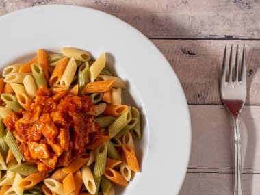 Bolonez soslu makarna.