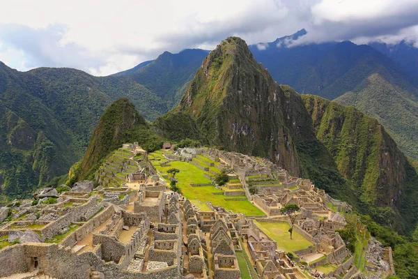 Citadelle inca Machu Picchu au Pérou — Photo