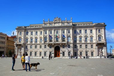 Trieste, İtalya - 21 Haziran: Palazzo del Lloyd Triestino doğum Via