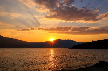 Sunrise Peljesac Yarımadası ve Peljeski Boğazı, Korcula, Cr