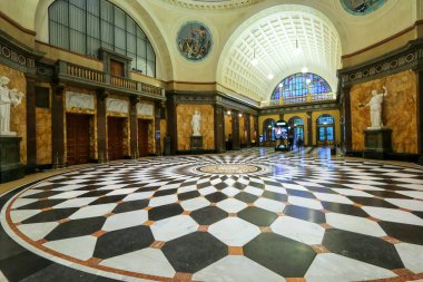 Wiesbaden, Almanya - 24 Mayıs: İç Kurhaus üzerinde 24 Mayıs 2017