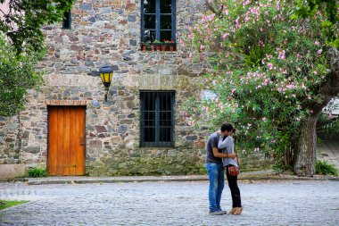 Colonia Del Sacramento, Uruguay - 7 Aralık: Tanımlanamayan peopl