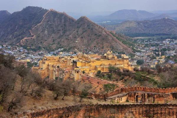 Forte Amber Muralhas Defensivas Forte Jaigarh Rajasthan Índia Amber Fort — Fotografia de Stock