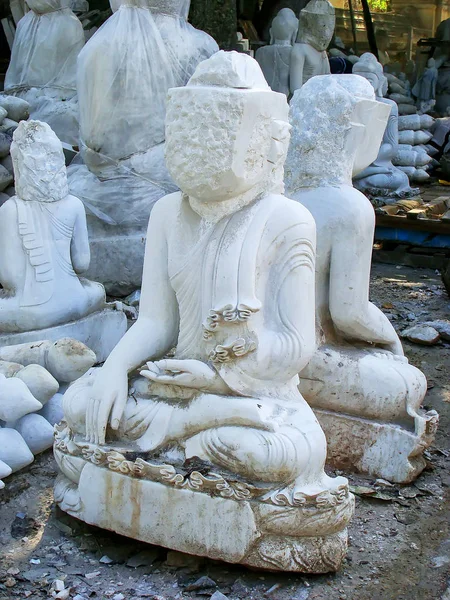 Unfinished Statues Workshop Mahamuni Pagoda Mandalay Myanmar Mahamuni Pagoda Buddhist — Stock Photo, Image