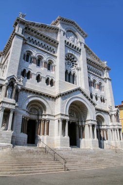 Monaco-Ville, Monaco Saint Nicholas Katedrali. 1875-1903 yılında inşa edilmiş ve 1911 yılında kutsanan.