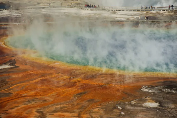 Vista Aérea Cerca Grand Prismatic Spring Midway Geyser Basin Parque — Foto de Stock