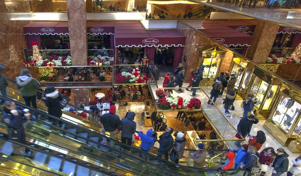 Inside Trump tower in NYC — Stock Photo, Image