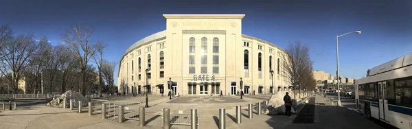 Blick auf das Yankee-Stadion in der Bronx — Stockfoto