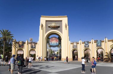 Universal Studios Orlando Florida kapısı girişi