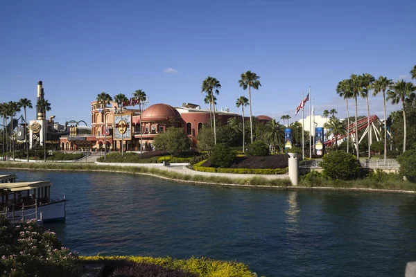 Universal Blvd Hard Rock Cafe at Universal Studios and river — Stock Photo, Image