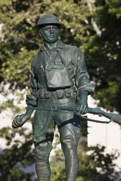 Primer plano de la estatua conmemorativa de la Primera Guerra Mundial Highbridge Bronx NY — Foto de Stock