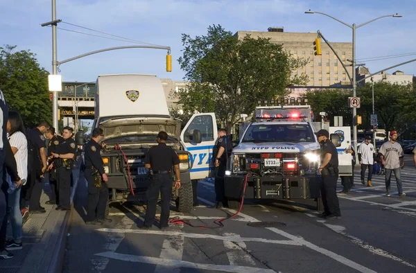 Bronx New York Usa Mai 2018 Die Polizei Benutzt Kabel — Stockfoto