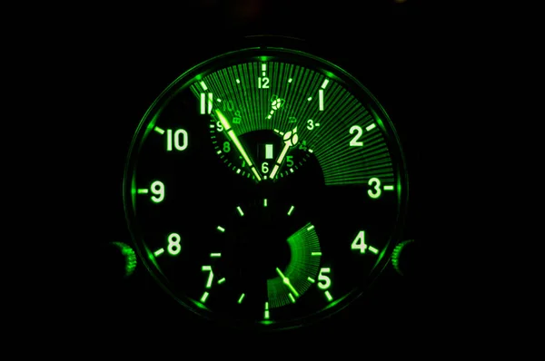 Orologio Cronometro Aria Sfondo Scuro Fosforescenza — Foto Stock