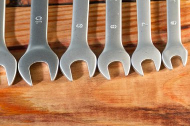 boyut olarak yerleştirilir anahtar