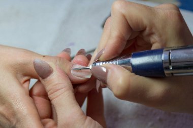 Çivi ile çalışmak