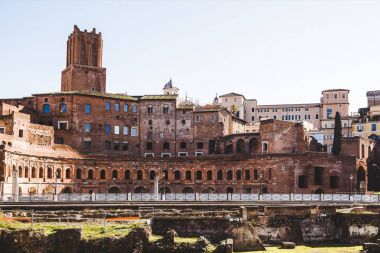 Roma, İtalya, Roman Forum harabelerde binalardan görüntüleyin