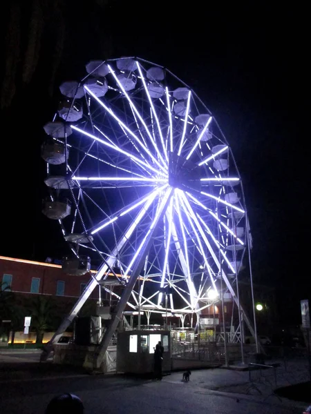 Noche tiro rueda panorámica h — Foto de Stock