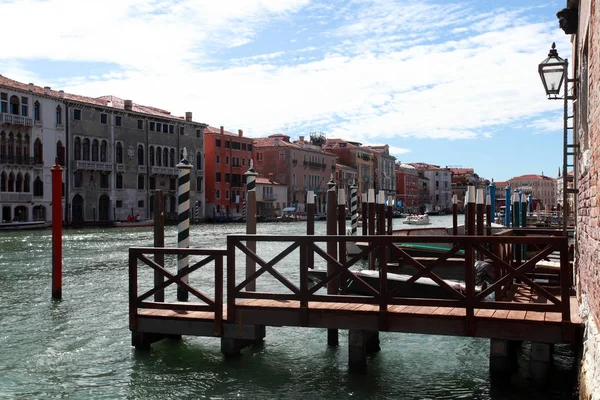 Blick auf die Paläste auf Venedig a — Stockfoto