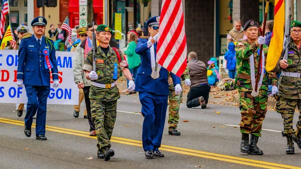 Parade zum Veteranentag 2016 — Stockfoto