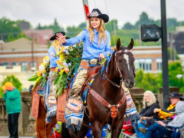 Portland büyük çiçek geçit töreni 2017