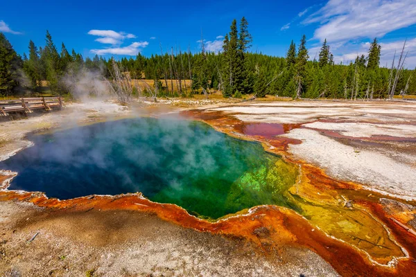Abyss Pool Hot Spring West Thumb Geyser Basin Yellowstone National — Stock Photo, Image