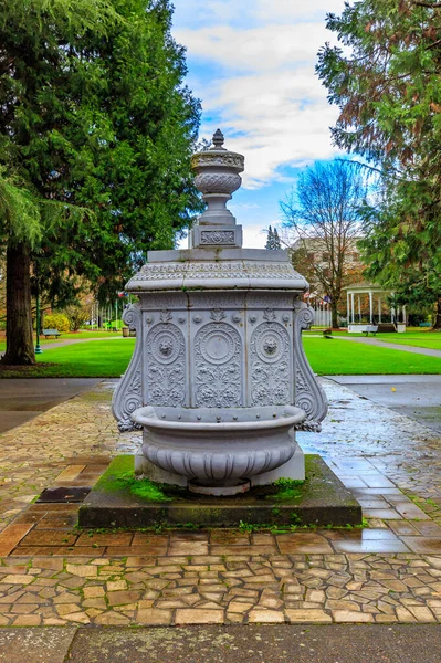 Breyman Fountain Είναι Ένα Υπαίθριο Σιντριβάνι Εγκατεστημένο Στο Πάρκο Willson — Φωτογραφία Αρχείου
