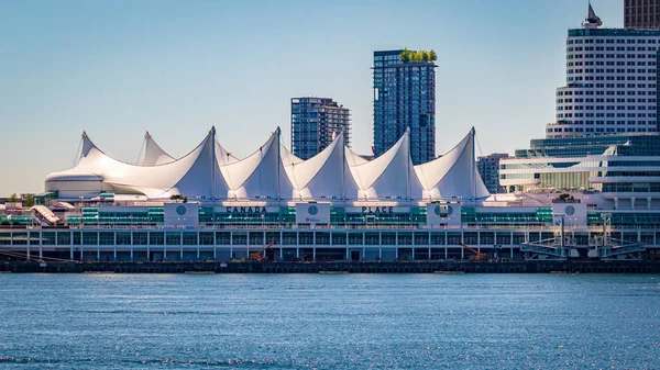 Canada Place Здание Расположенное Набережной Залива Бернли Ванкувере Британская Колумбия — стоковое фото