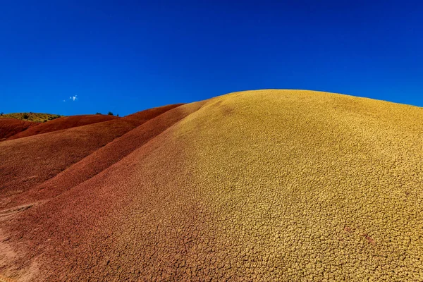Национальный Памятник Пэйнт Хиллз Митчелл Орегон Разноцветные Дайверы Показывают Геологические — стоковое фото