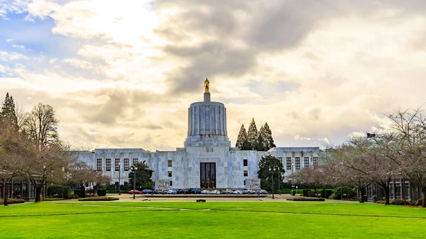 Oregon Eyaleti Kongre Binası Salem, Oregon