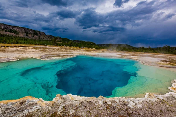 Sapphire Pool Named Its Blue Crystal Clear Water Yellowstone National — 스톡 사진