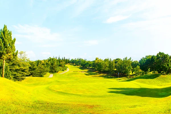 Kırsalda Golf Sahası — Stok fotoğraf