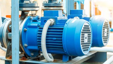 Su fabrikası gıda endüstrisini pompalıyor..