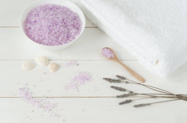 Hafif ahşap zemin üzerine Spa Ürünleri