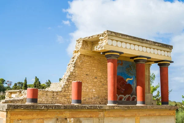 Yunanistan, Girit Knossos Sarayı