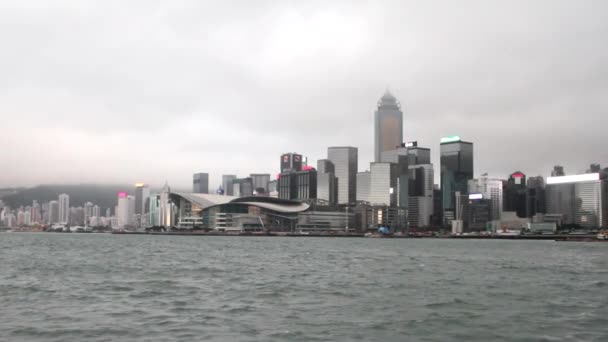 Hong Kong. Victoria Harbour. Vista desde el Star Ferry — Vídeo de stock