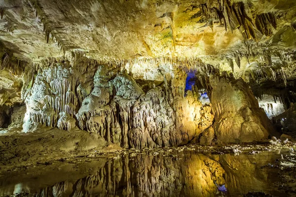 Prometheus Cave, Kumistavi, Georgia — Stock Photo, Image