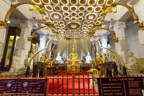 Sri Dalada Maligawa, tapınak ve Buda diş, Sri Lanka
