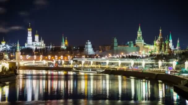 Kremlin Catedral Basílio Parque Zaryadye Ponte Suspensa Noite Moscou Rússia — Vídeo de Stock