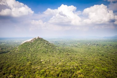 Pidurangala Rock. Sigiriya, Sri Lanka