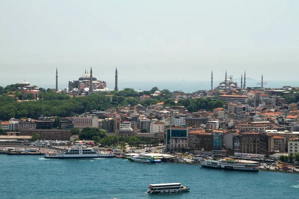 Istanbul, Turkiet. Hagia Sophia Museum, Blå moskén och Emino — Stockfoto