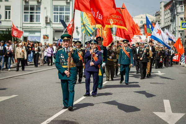 모스크바 러시아 용사들 거리에 있었습니다 군인들의 승리의 — 스톡 사진
