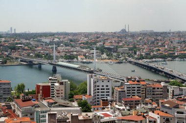 İstanbul Seyahat, Türkiye. Eski şehir ve metro köprüsünün üst manzarası