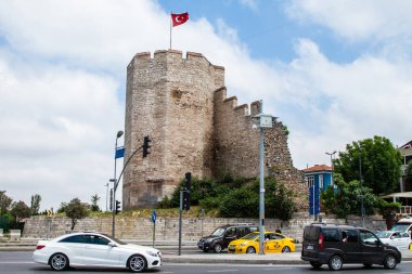 İstanbul, Türkiye. İstanbul 'un duvarındaki kule