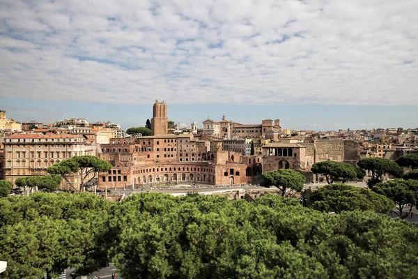 İtalya 'daki antik Trajan pazarı