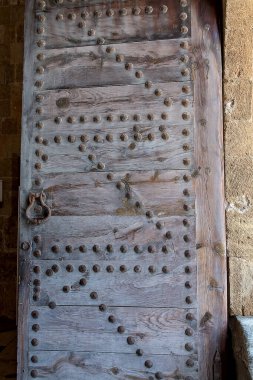 Pencereler, kapılar, elementler ve binaların dekorasyonları