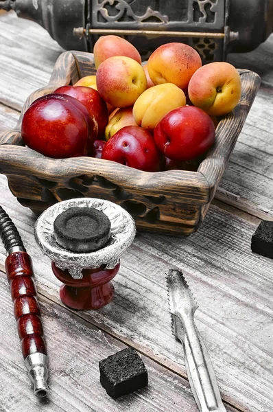 Erik aroması ile nargile