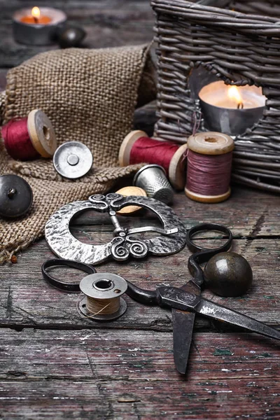 Set of threads and buttons — Stock Photo, Image